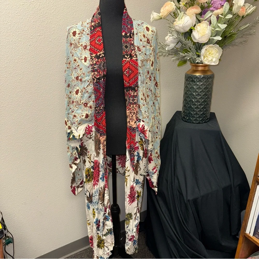 Umgee Boho Patchwork Kimono Duster Floral Open Front Lightweight M/L - Picture 1 of 7
